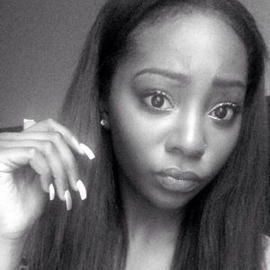 Meet your Posher, Desi