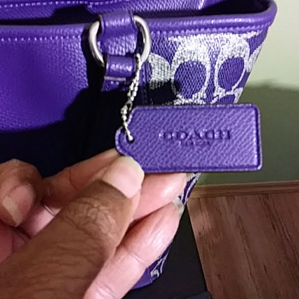 Coach signature tote