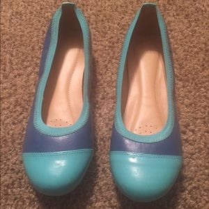 Blue flats sz 9. Memory foam gel soles. Super soft