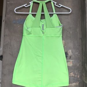 Lululemon top