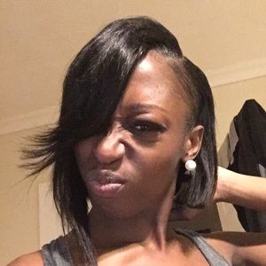 Meet your Posher, Shanekqua