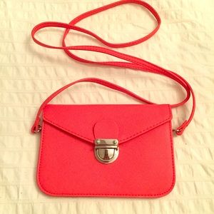 🎀HP🎀 Express Pink Crossbody Clutch