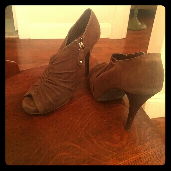 Adorable Brown Stilettos