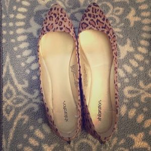 Leopard print flats