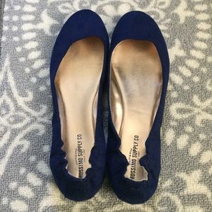 Navy blue flats