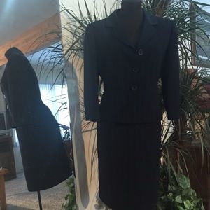 Modern take on navy suit!