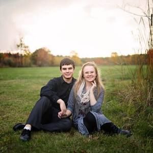 Meet your Posher, Elise