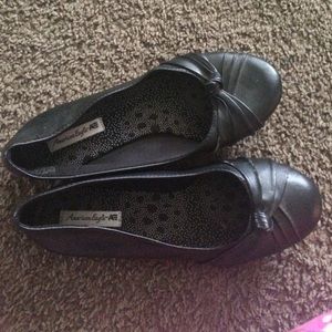 American eagle slip ons