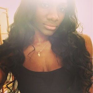 Meet your Posher, Catriah