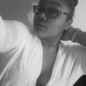 Meet your Posher, Brittney