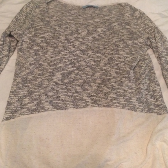 grey and white sweater