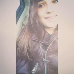 Meet your Posher, Abbey