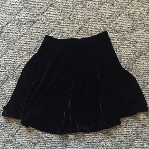 Velvet skirt
