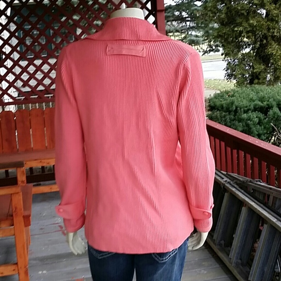 Pink Ribbed Sweater - Picture 2 of 4