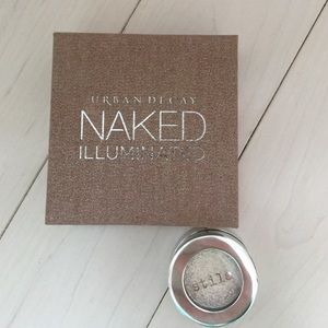 naked illuminated powder and stilla eyeshadow