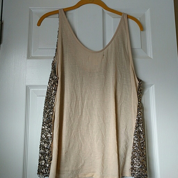 Gold sequin tank top - Picture 2 of 4