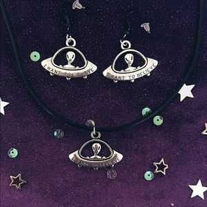 Silver Alien "I want to believe" jewelry set