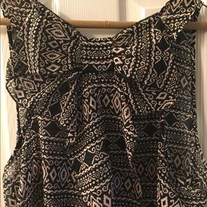 💥💥SOLD IN A BUNDLE💥💥      Beautiful Bow Blouse