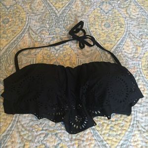 Black flounce bikini top