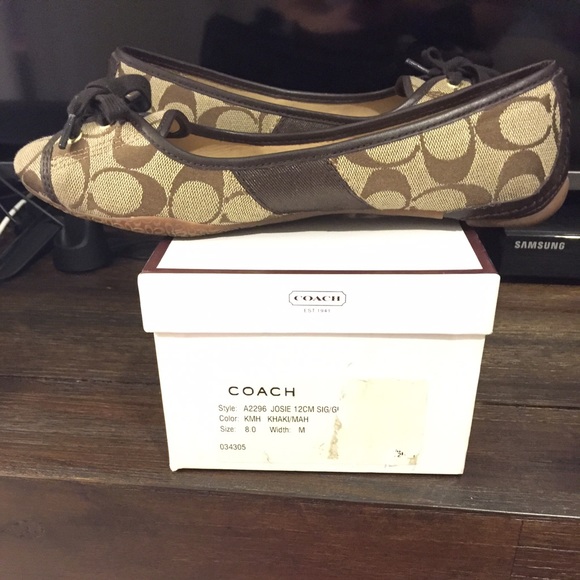 Coach Shoes - Coach JOSIE Flats Size 8