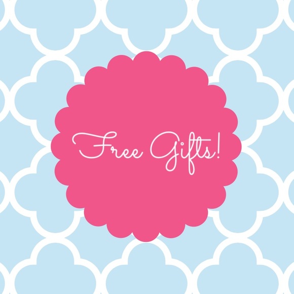 ✨Free gifts with another purchase!✨