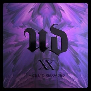 Urban Decay eyeshadow Palette