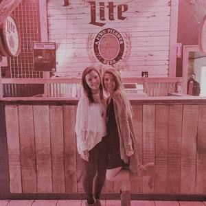 Meet your Posher, Kellie