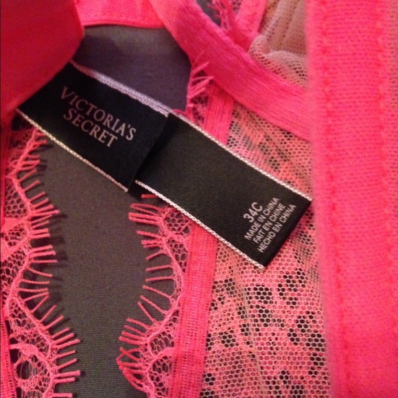 VS - Picture 3 of 3