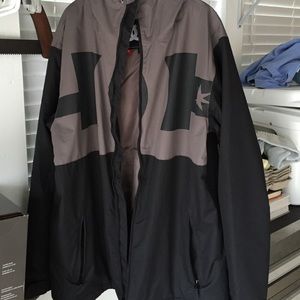 Men's brand new never worn DC snowboard jacket