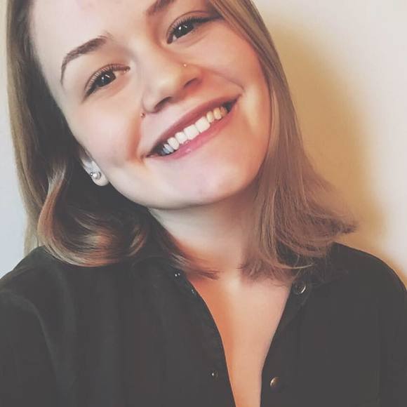Meet your Posher, Evelyn
