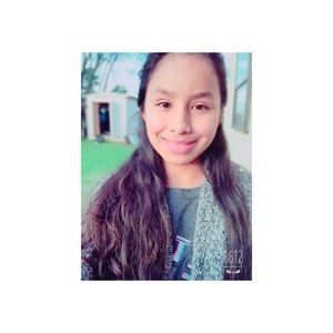 Meet your Posher, Marcela