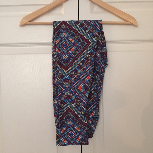 LulaRoe OS Leggings
