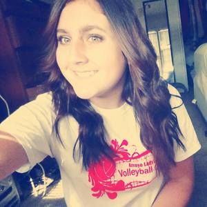 Meet your Posher, Mia