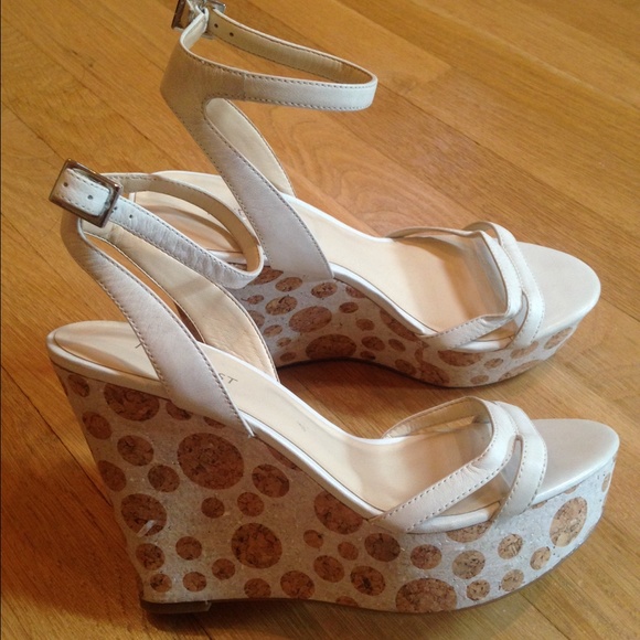 Nine West Shoes - Picture 2 of 2