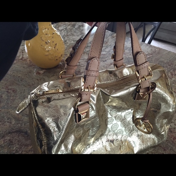 Authentic, gently used MK bag - Picture 3 of 3