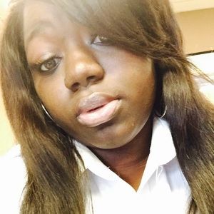 Meet your Posher, Daja