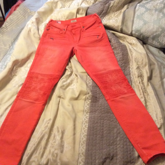 True Religion halle mid rise super skinny