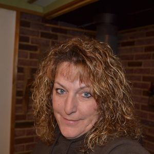 Meet your Posher, Bobbie