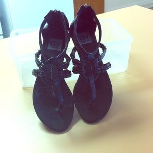 Strappy black sandals