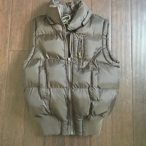 Brown puff vest