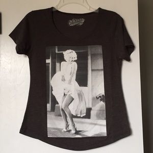Marilyn Monroe graphic tee