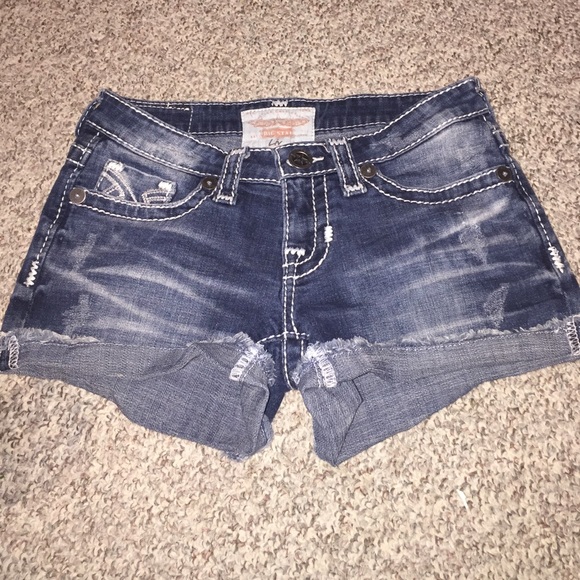 Liv Big Star Shorts
