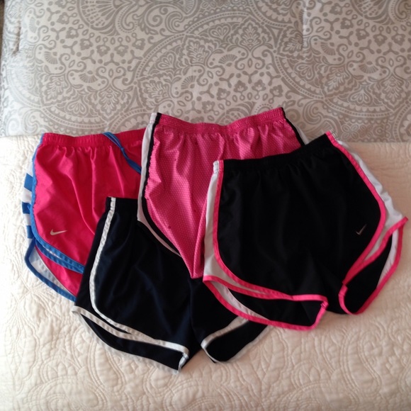 Nike tempo short bundle
