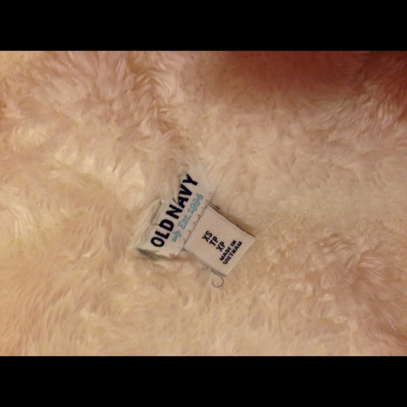 Creme colored soft hoodie - Picture 2 of 3