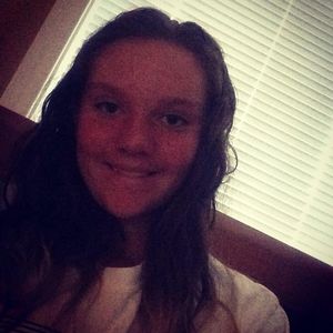 Meet your Posher, Julee