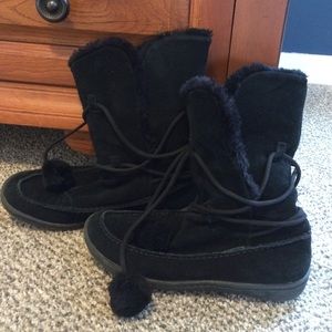 Black Steve Madden booties