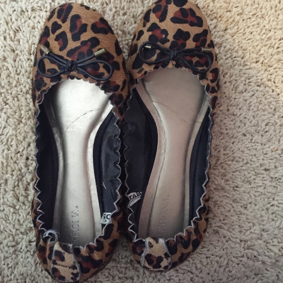 Leopard print flats
