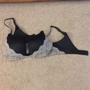 VS brand new bra