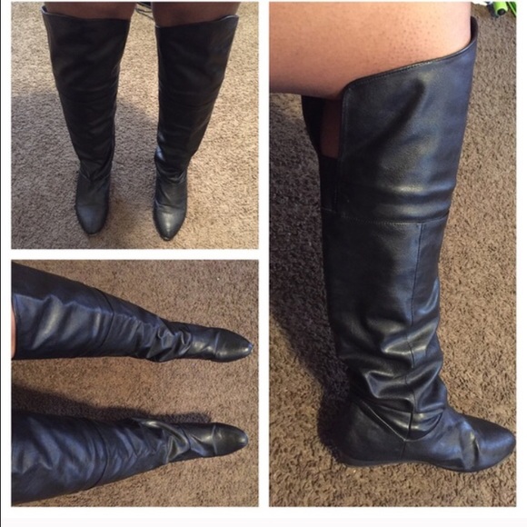 BLACK CHINESE LAUNDRY KNEE BOOTS SIZE 9