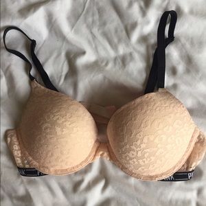 PINK Victoria's Secret Intimates & Sleepwear - PINK leopard lace push up. 34B PINK Victoria's Secret Intimates & Sleepwear - PINK leopard lace push up. 34B